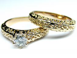 Romantic Matching Heart Wedding Diamond Ring