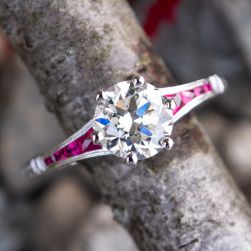 Choose Top Diamond Engagement Rings