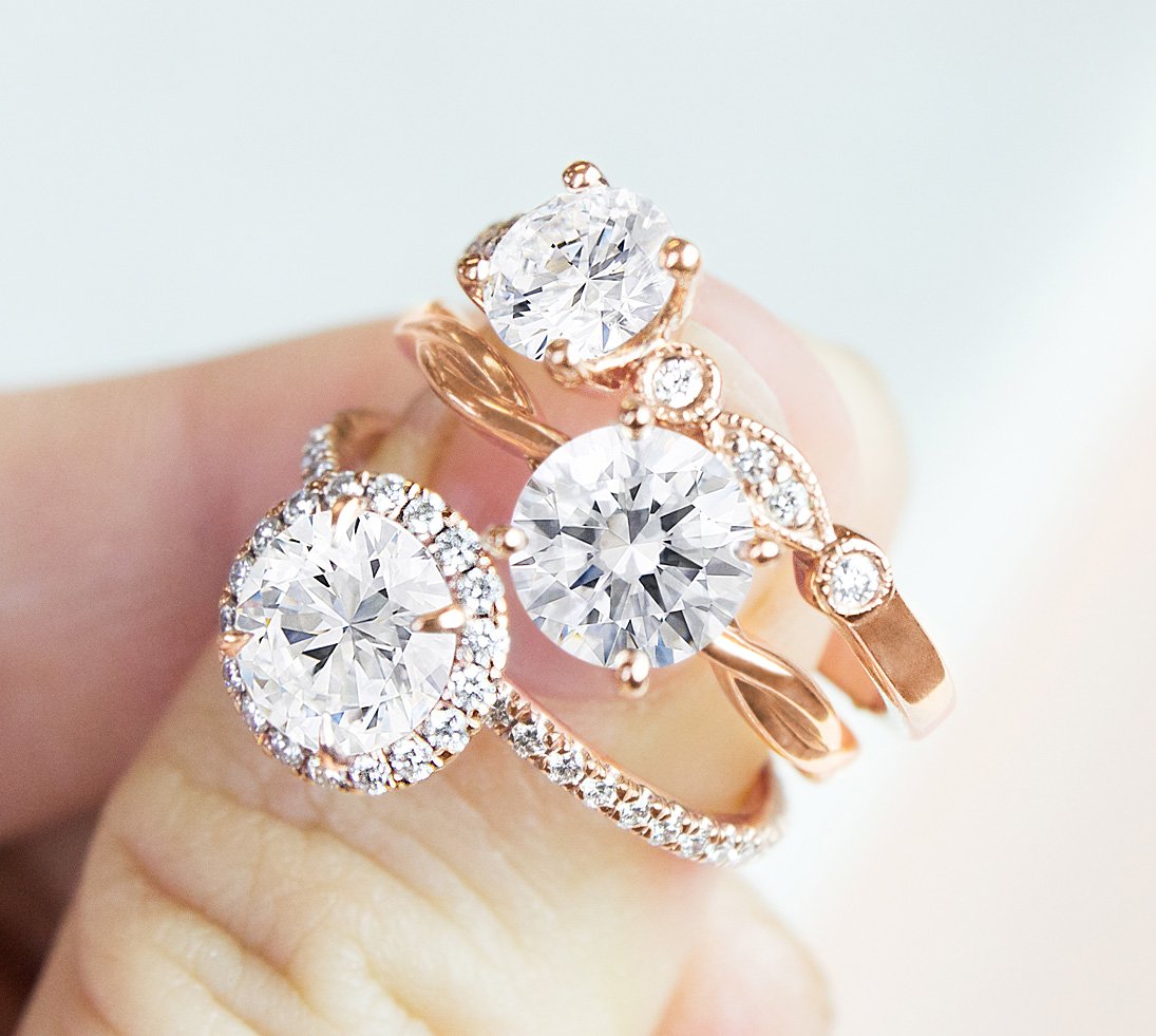 Instructions To Buy An Engagement Ring In Three Easy Steps