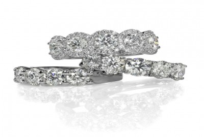 Customized Wedding Rings Make For a Truly Personal Statement