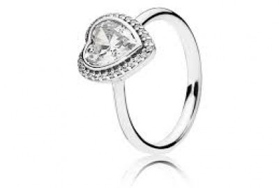 Diamond Engagements Rings Trends