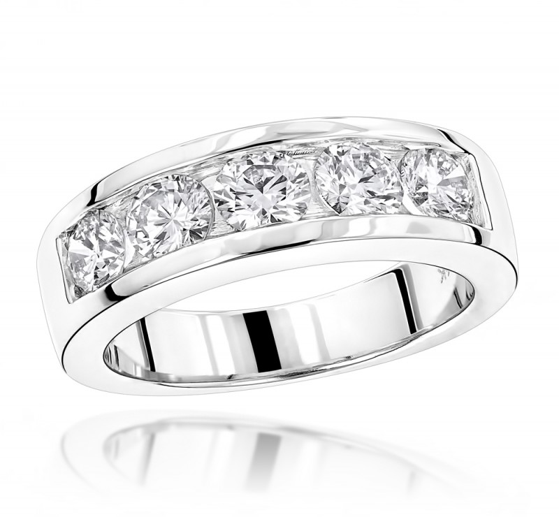 Men's Diamond Wedding Rings Found online