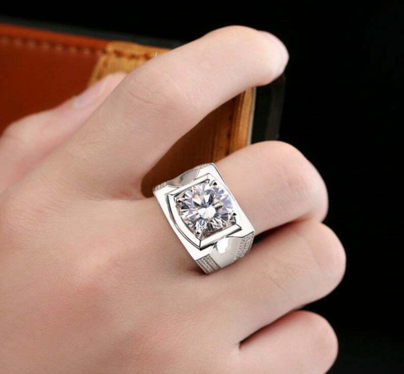 Elevate Your Wedding Day with Stunning Diamond Wedding Rings